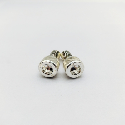 M10x1.5x30 मिमी एंटी-सेपरेशन बोल्ट A4-70 स्टेनलेस स्टील हेक्स सॉकेट