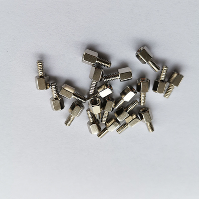चेसिस कनेक्टिंग थ्रेडेड हेक्स स्टैंडऑफ़, कोल्ड फोर्जिंग M3 10mm स्टैंडऑफ़ ड्रम फ़्रेम ट्रिगर स्टैंड ऑफ़